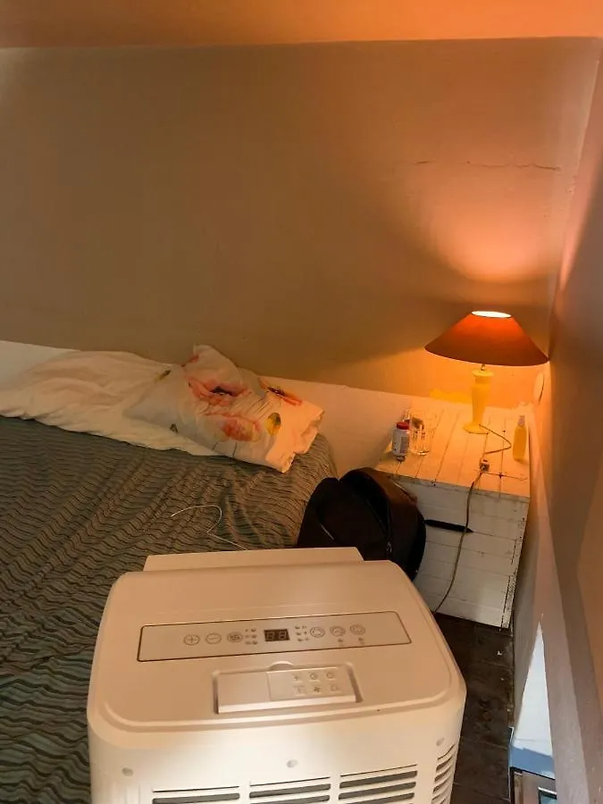 Hostel Bnb Convalis Palermo Italy